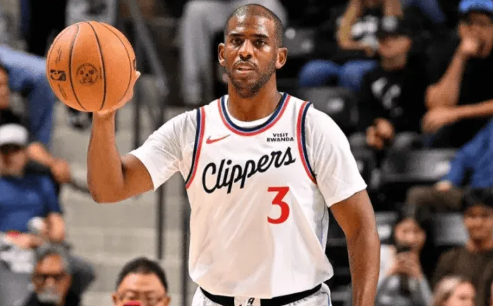 NBA季前赛，快船94-102不敌掘金。赛后，据快船记者FarbodEsna