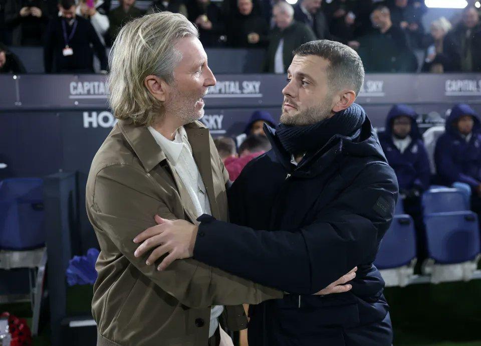 【威尔希尔步入正轨】在十月中旬接手卢顿吃到开门黑后（英甲，0-2负于曼斯菲尔德）