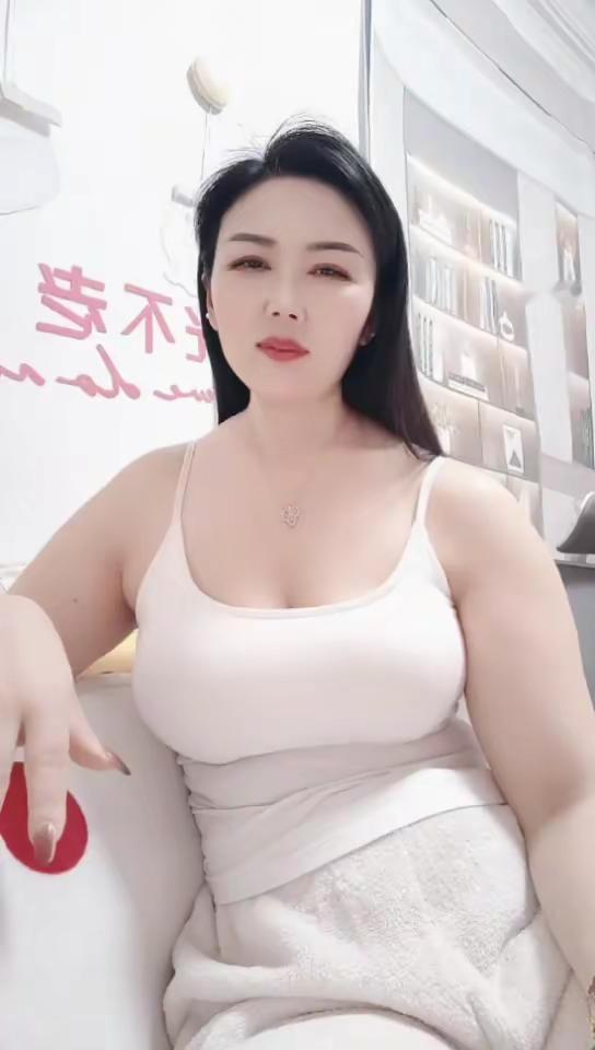 微胖女人美不美魅力女人旺夫女人女人一定要活成自己喜欢的样子胖胖的女人有福气