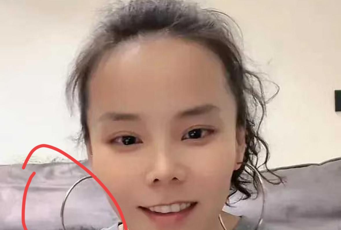 二八事件又有大热闹可看啦，新“瓜”直接砸脸上！三石在626课堂上的表现，那叫一