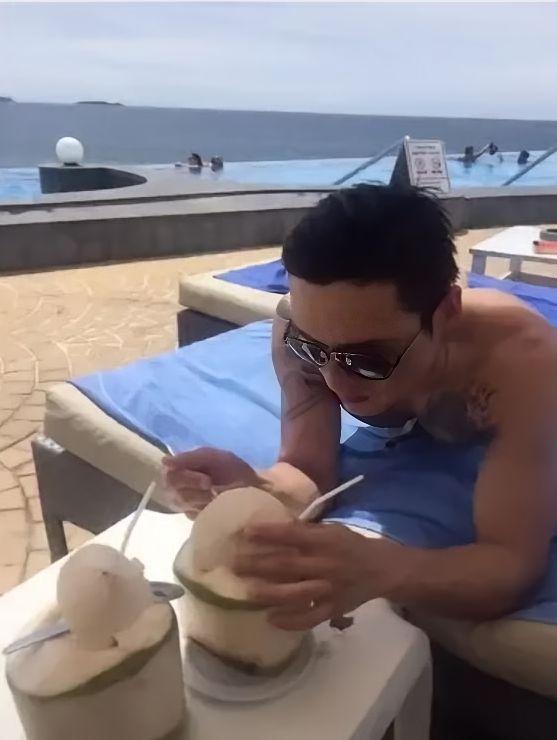 坏人永远不内耗，这从俞晓冬的母亲身上再一次具象化了！这个叫陆慧芳的女人，在儿