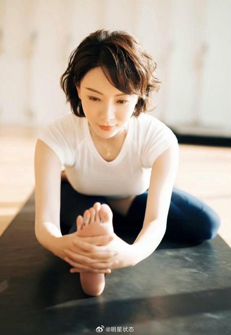 陈数瑜伽日常