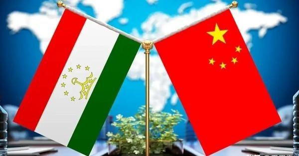 比巴铁还铁，中国从来没有签署过这样的条约！大家都知道，中国与巴基斯坦的关系