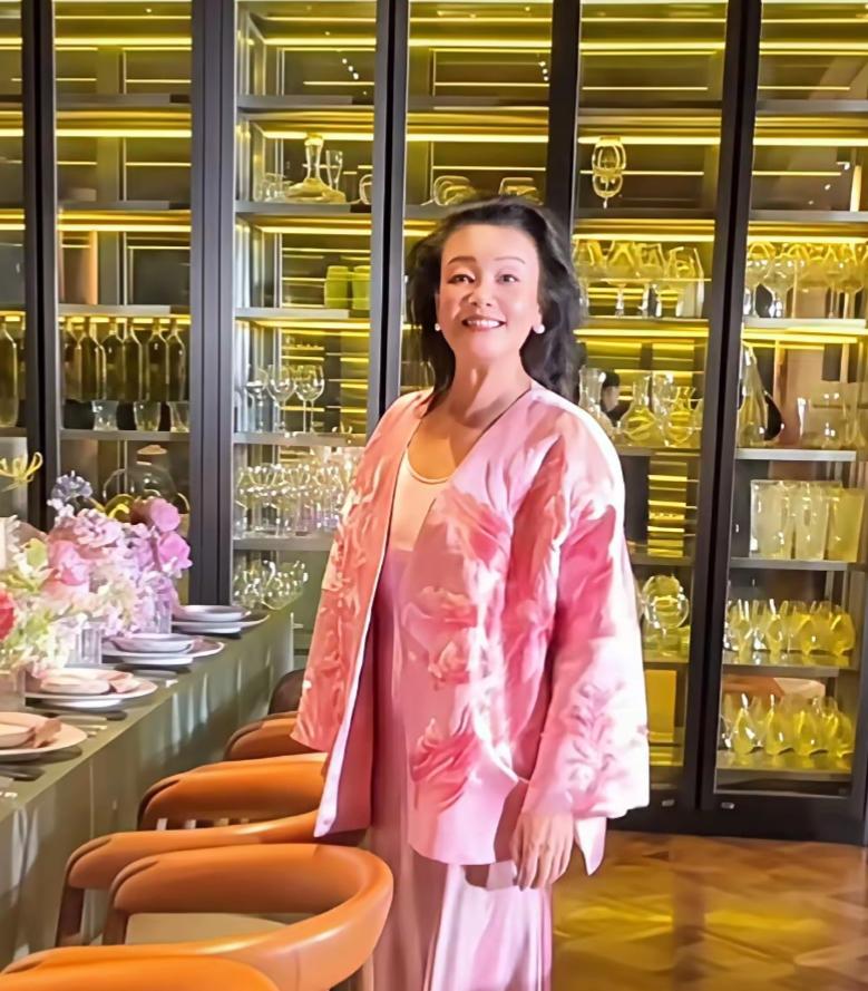 原来，马筱梅汪小菲的儿子取名叫汪吉辰呀？也不知道这名字是爸爸妈妈还是爷爷奶奶谁取
