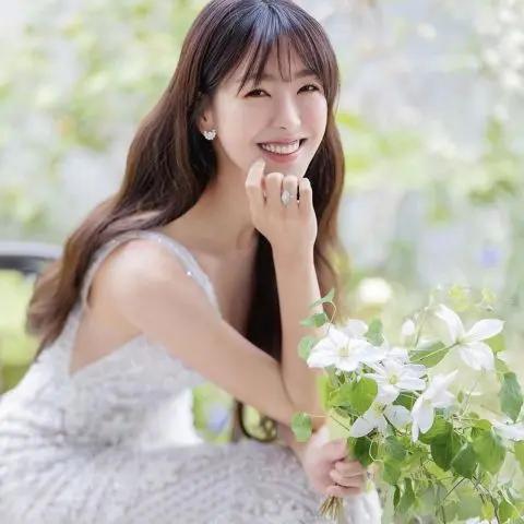 《加油吧威基基》高媛熙结婚2年多宣告离婚。曾演《加油吧威基基》取得名气，目前正在