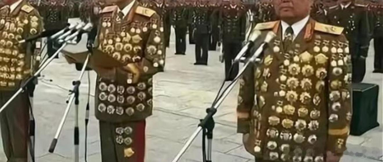 在任何单位，组织机构，或者社会里，怎么快速精准找到精致利己主义者？很简单，看头衔