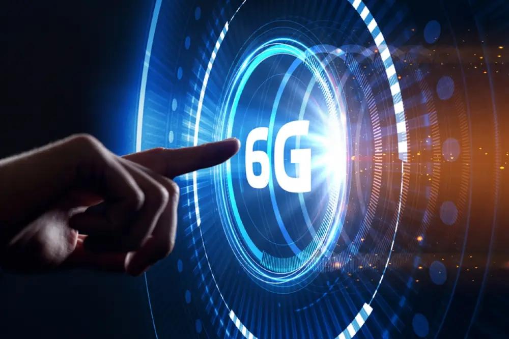 【北京打响6G第一枪！卫星互联网正式“入编”首都基建】10月8日，北京市政