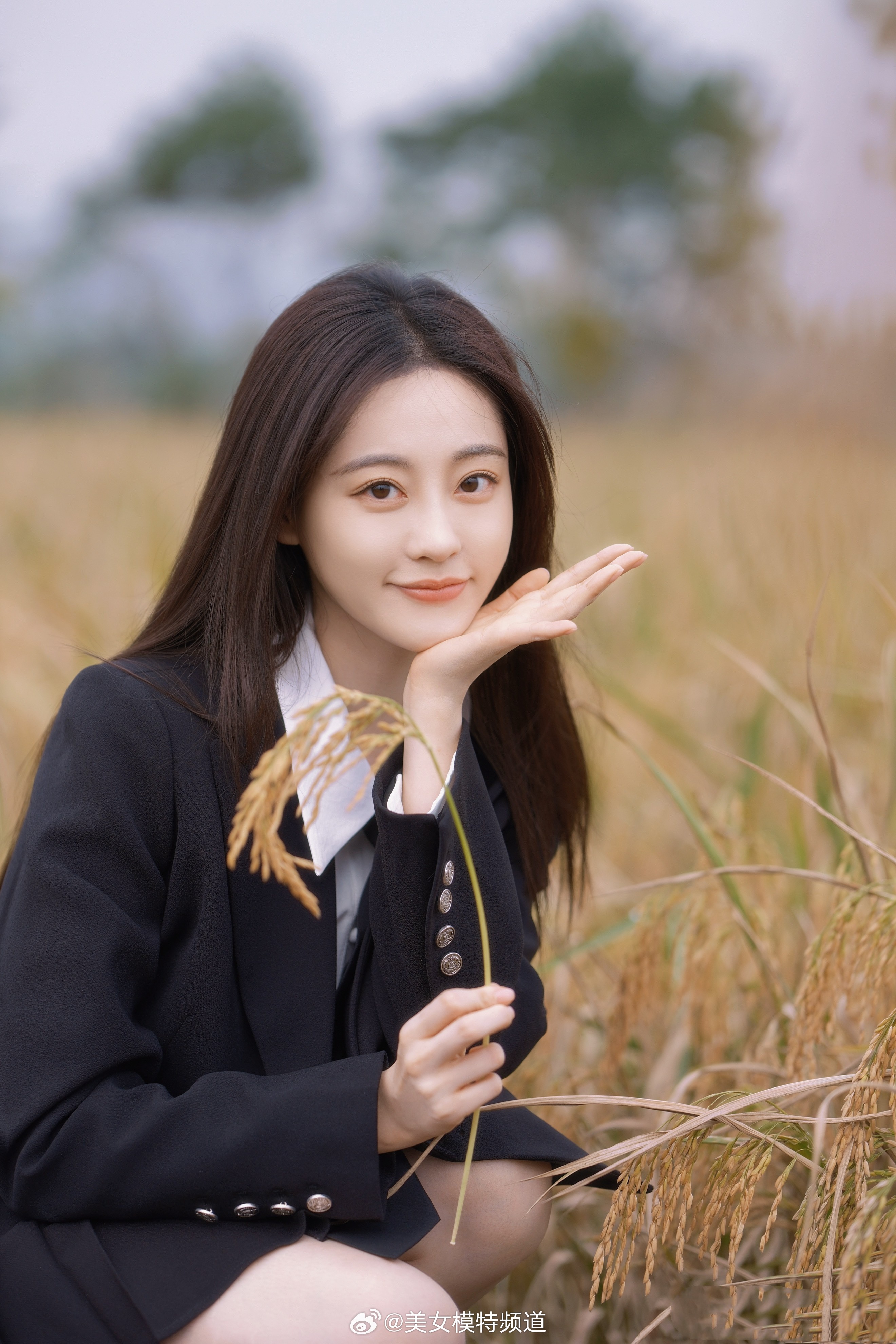 祝绪丹学姐风写真大片