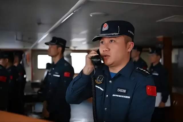 美菲想以“航行自由”的名义拆中国门槛，结果发现解放军直接换了新规矩。 过去在