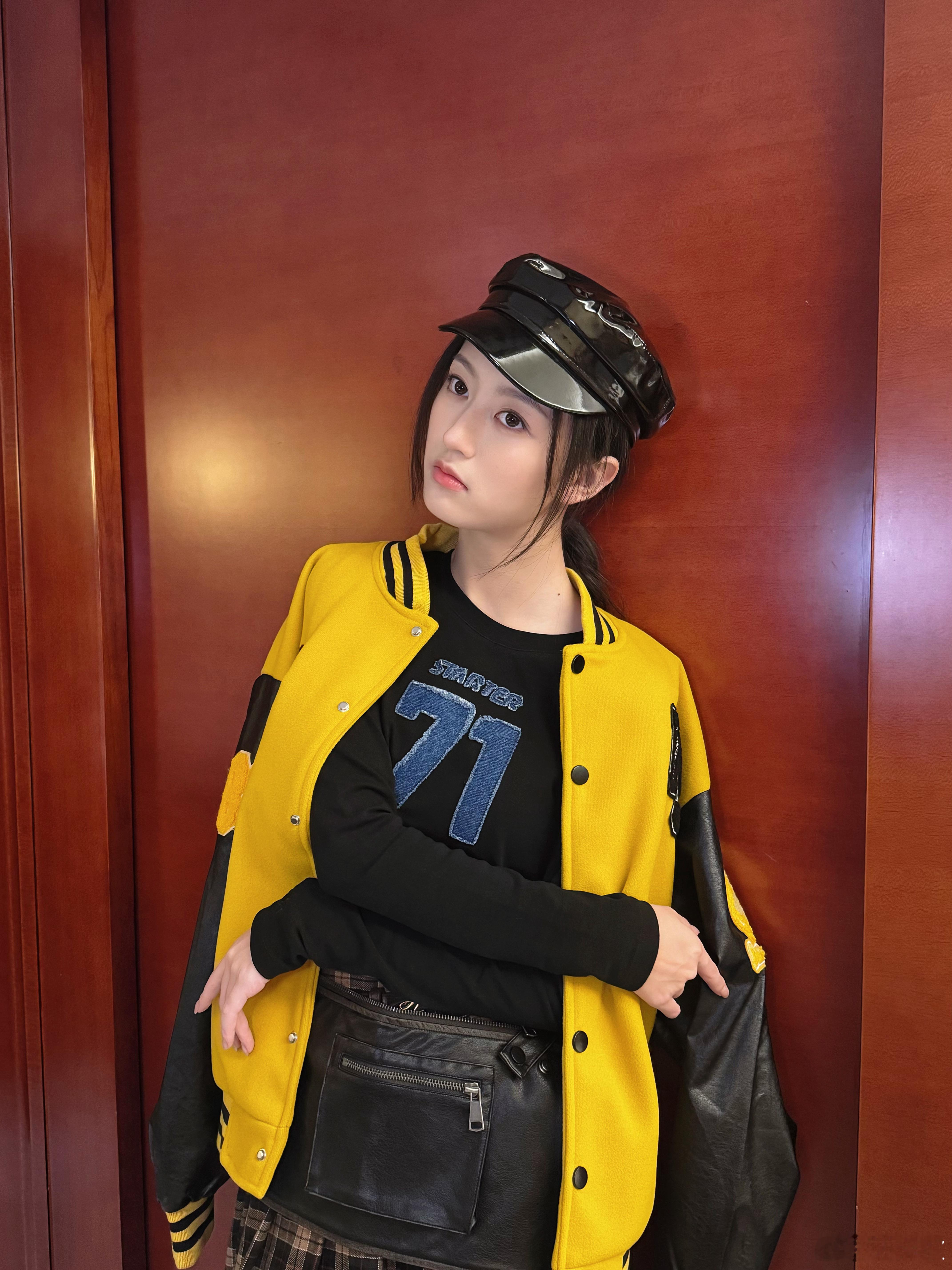 裴佳欣在复制粘贴的时代，你是手写的诗