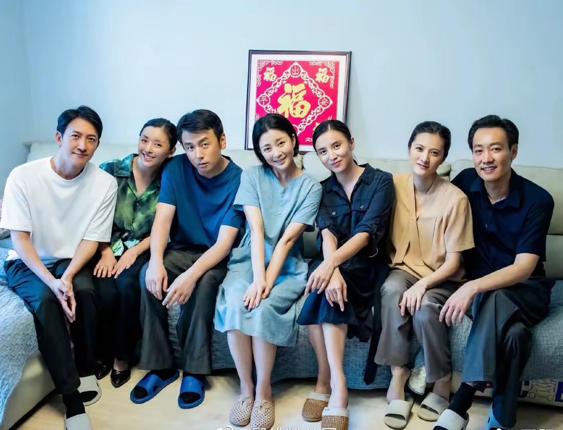 一张明星的大合照，认出了辛柏青、隋俊波和王阳，看看你们还认出来了谁？