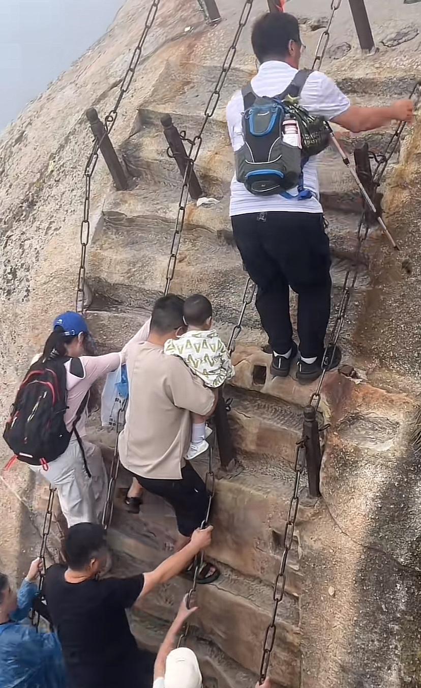 安全意识淡薄，维权意向极强。