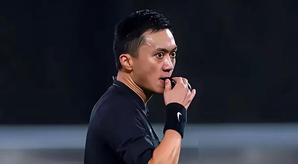 中国足协又一大笑话，真的是亲不避嫌。中超2026赛季第二轮，山东泰山队主场对阵北