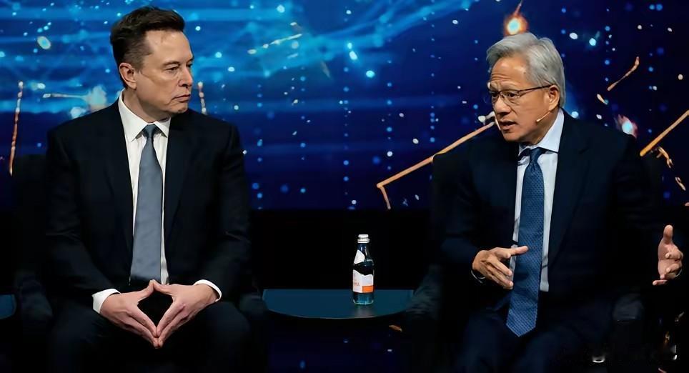 美国与沙特投资论坛上，马斯克与黄仁勋一场对话，碰撞火花，震惊四座。马斯克：随