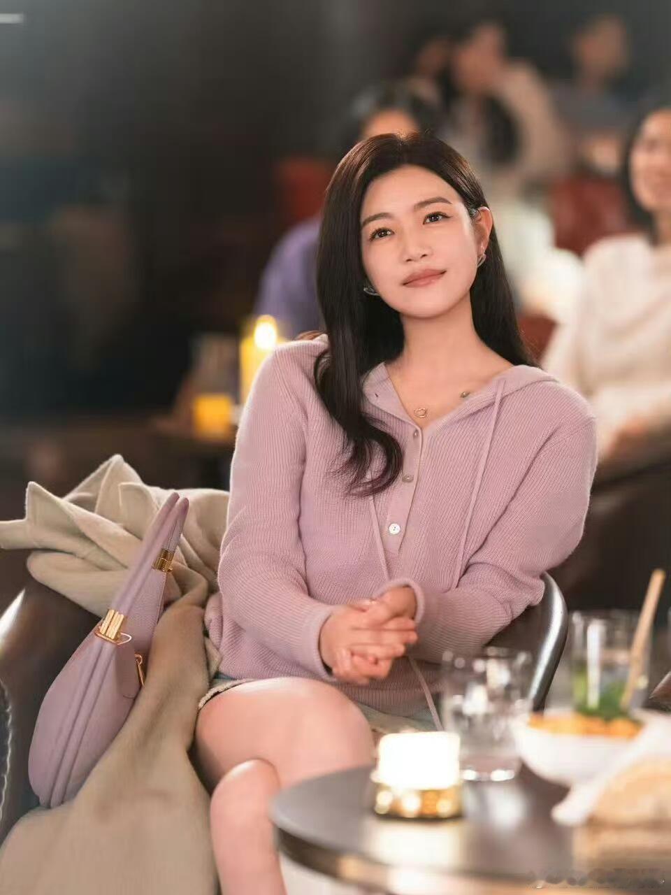 第一次我比男主先爱上女主《狙击蝴蝶》的感情线太好嗑！岑矜不是依附型女主，而是能和