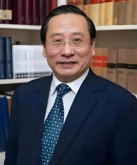 这回出名了，不光是中国，全球都知道了！高志凯这句话彻底火了，那就是“加州人民有没