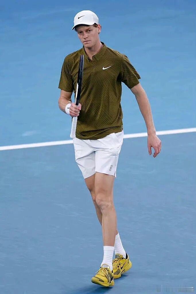 网球有約｜辛纳连续三年晋级澳网四强，德约真的是运气好，冥冥之中不公平。澳网2