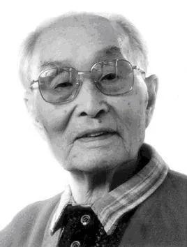 1964年，张爱萍带队前往酒泉卫星发射基地开展实地视察，行进途中偶然注意到路边几