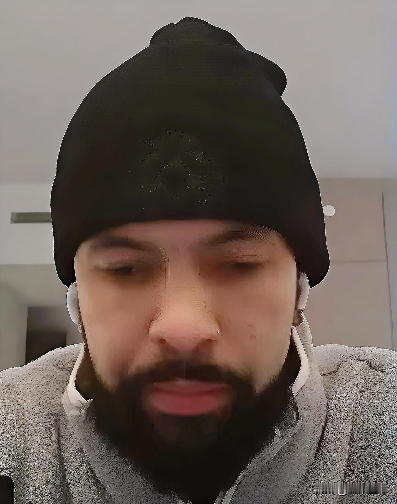 小里弗斯喊话里奇-保罗！今日，里弗斯在一档节目中谈到富保罗近日的言论时说道：