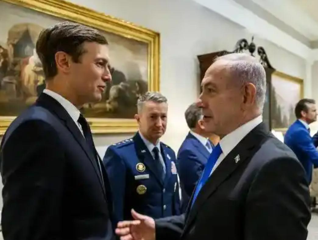 川普为什么，每次都派两个犹太人，跟伊朗进行谈判呢？川普的女婿库什纳，是犹太人