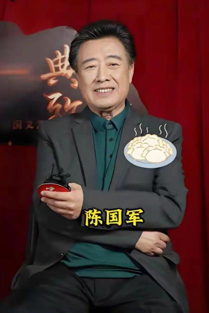 一名演员，戏拍了七成，突然提出片酬翻倍，不满足就罢演。导演二话不说，将已经拍好的