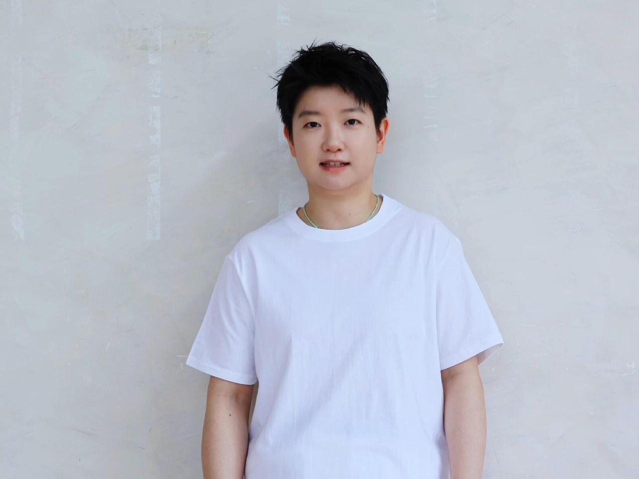 孙颖莎真的好乖的邻家女孩，都来上海去看孙颖莎，真的还原度很好，拍照打卡，就好像和