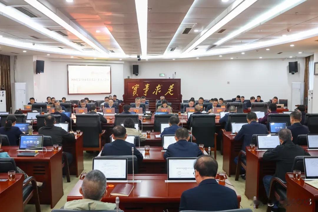 长沙发展迎来新的契机，相信竞哥会给长沙带来下一轮城市竞赛的新的动力。今天，全国G