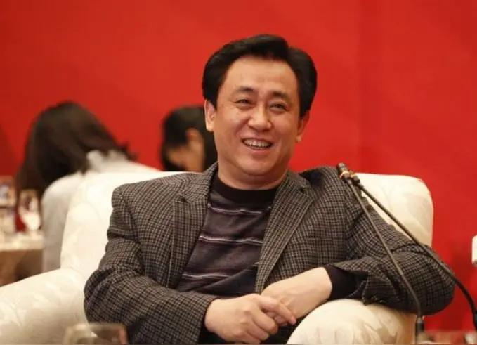 许家印经典语录。回头看看，每一句都是笑话，而当时却没有人怀疑他。1. “