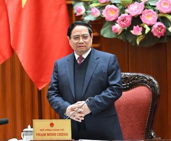 越南有些乱了，这一边苏林刚刚说不要让越南GDP增速掉下百分之十，范明政这边直接反