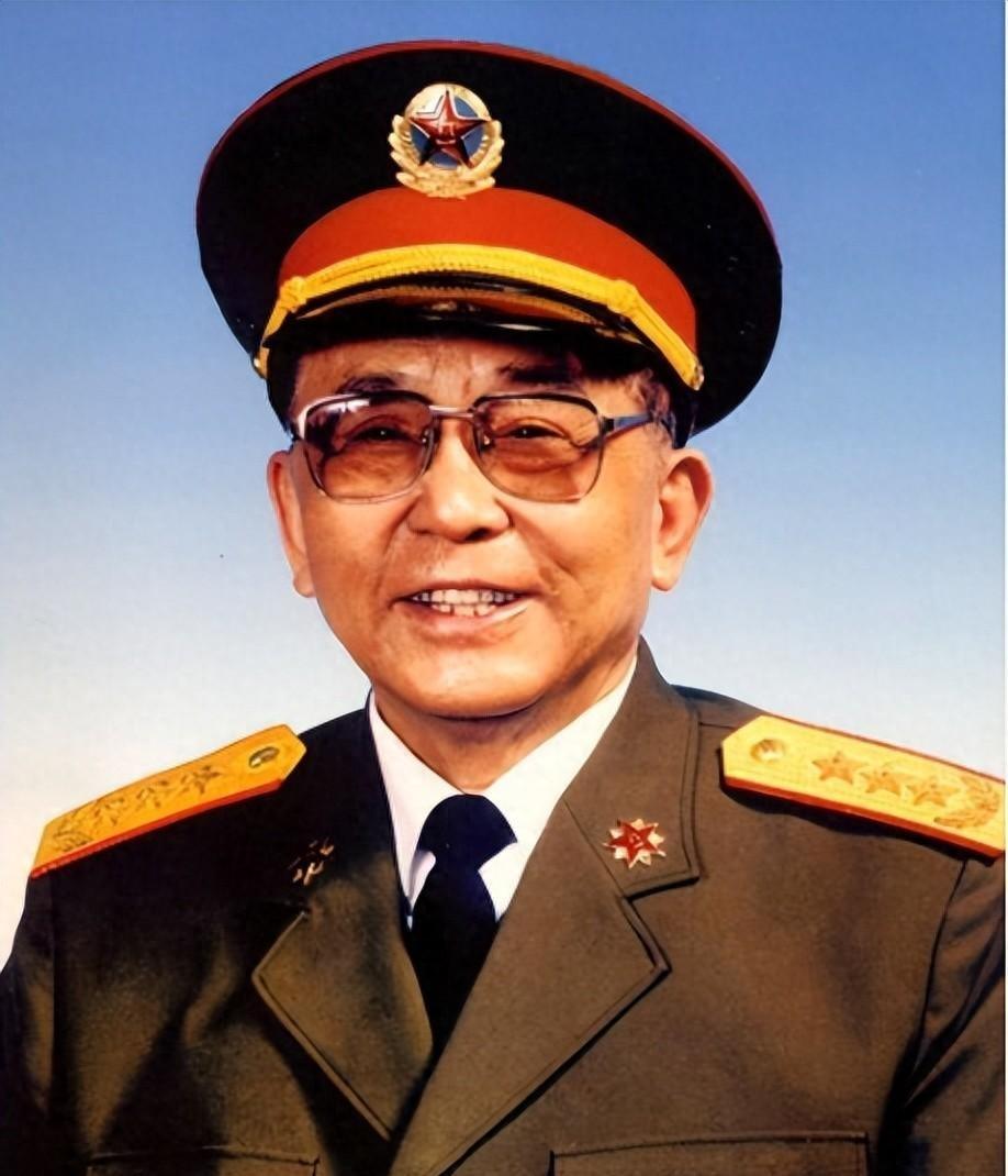 王诚汉被免去开国少将职务后不久突然接到通知：中央要求你前往军事科学院带班工作1