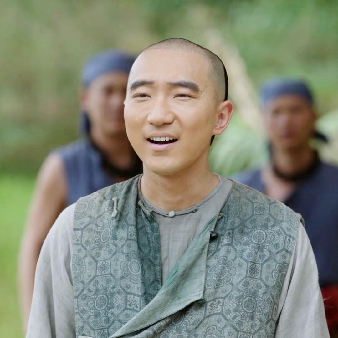 《大生意人》里古老二这个角色选得有点失败，同样都是李万堂的儿子，看看他大哥古平原