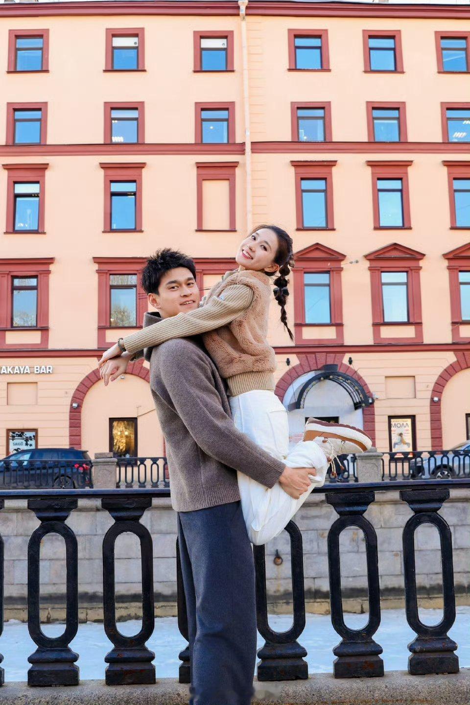 孙杨让张豆豆不要一直怼他张豆豆给孙杨道歉孙杨委屈巴巴说“不要一直怼我”，张豆豆