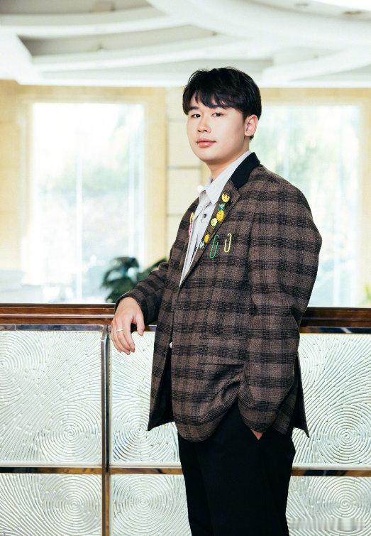 iG今日官宣第三弹，打野Wei续约！！Wei是LPL赛区一流的野区节奏大师与团战