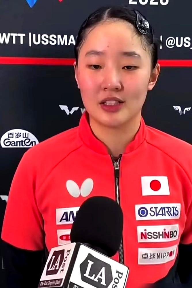 津贴代言还被打压。混双输球后她直接开火，因为训练馆里那道隔板早就把人心隔开了。