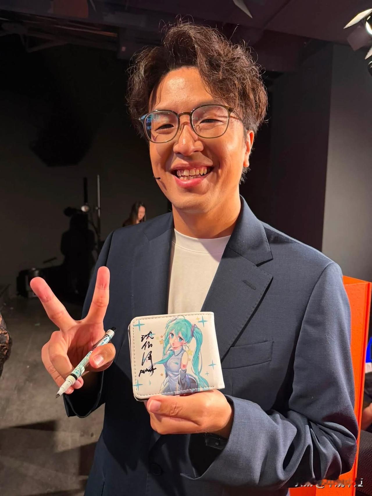 民进党前立委高嘉瑜今（11日）在脸书发文妄称，沈伯洋准备好了！台北，是全台资源多