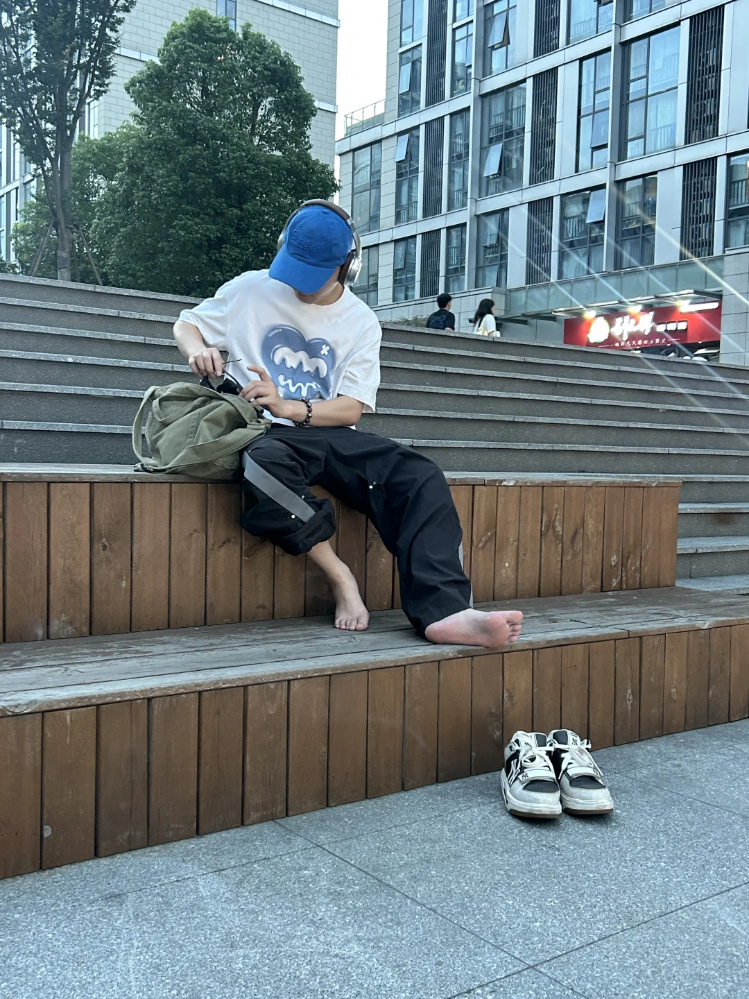 小哥哥！你好恶心🤮我好喜欢！哈哈哈哈哈哈