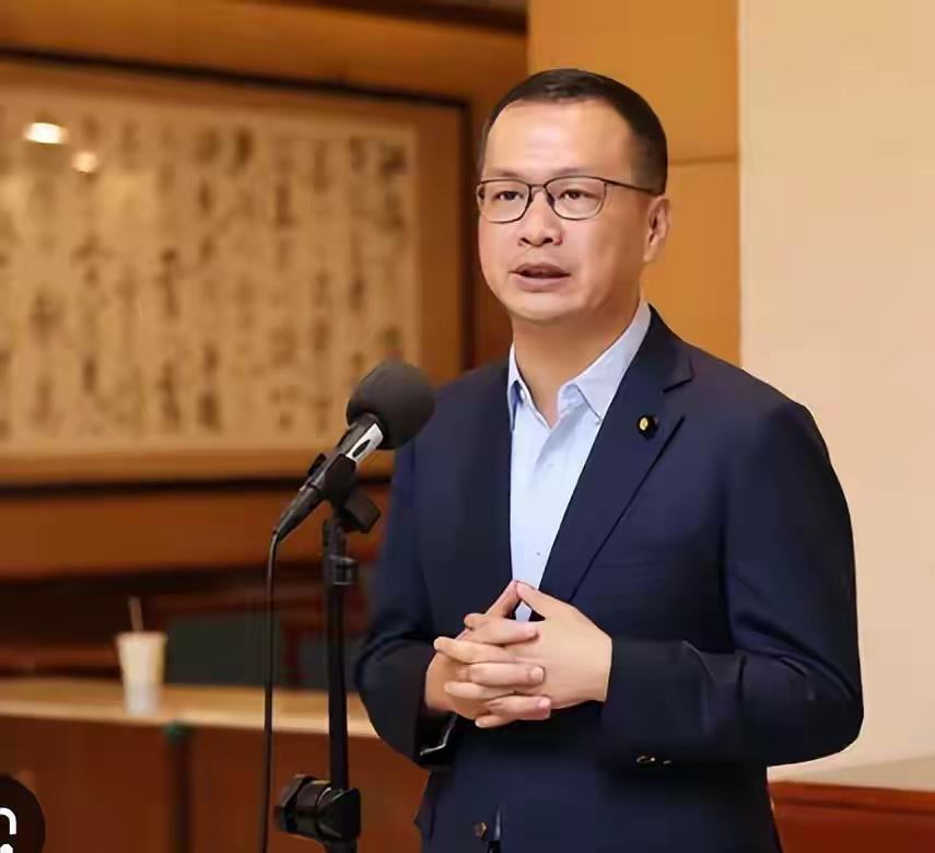 民进党砸1.25万亿军费割韭菜，国民党联手封杀：这才是台湾民众要的公道！谁