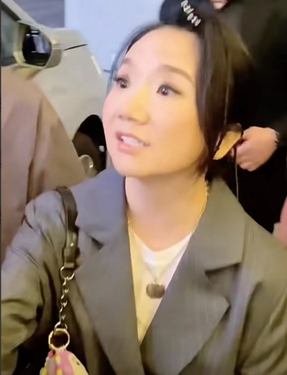 我敢打包票陶晶莹现在肯定后悔死了不是因为说错话，不是因为没有表明立场而是她