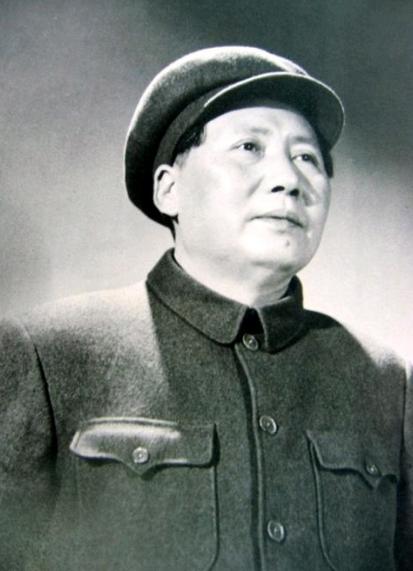 英国著名学者迈克尔曾说道：自古以来凡是领袖，从来没有一个是全能的，唯独中国的毛泽