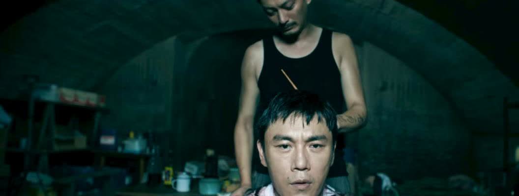 《扫毒风暴》我算是看明白了，卢少骅之所以会被抓，是因为他玩累了。谁能想到，卢