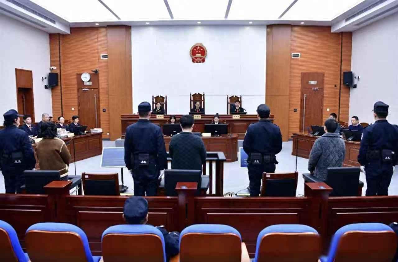 罗大美一案即将判死刑，余金生喊冤，法庭冷眼，真相早被证据钉死。12月5日河南高