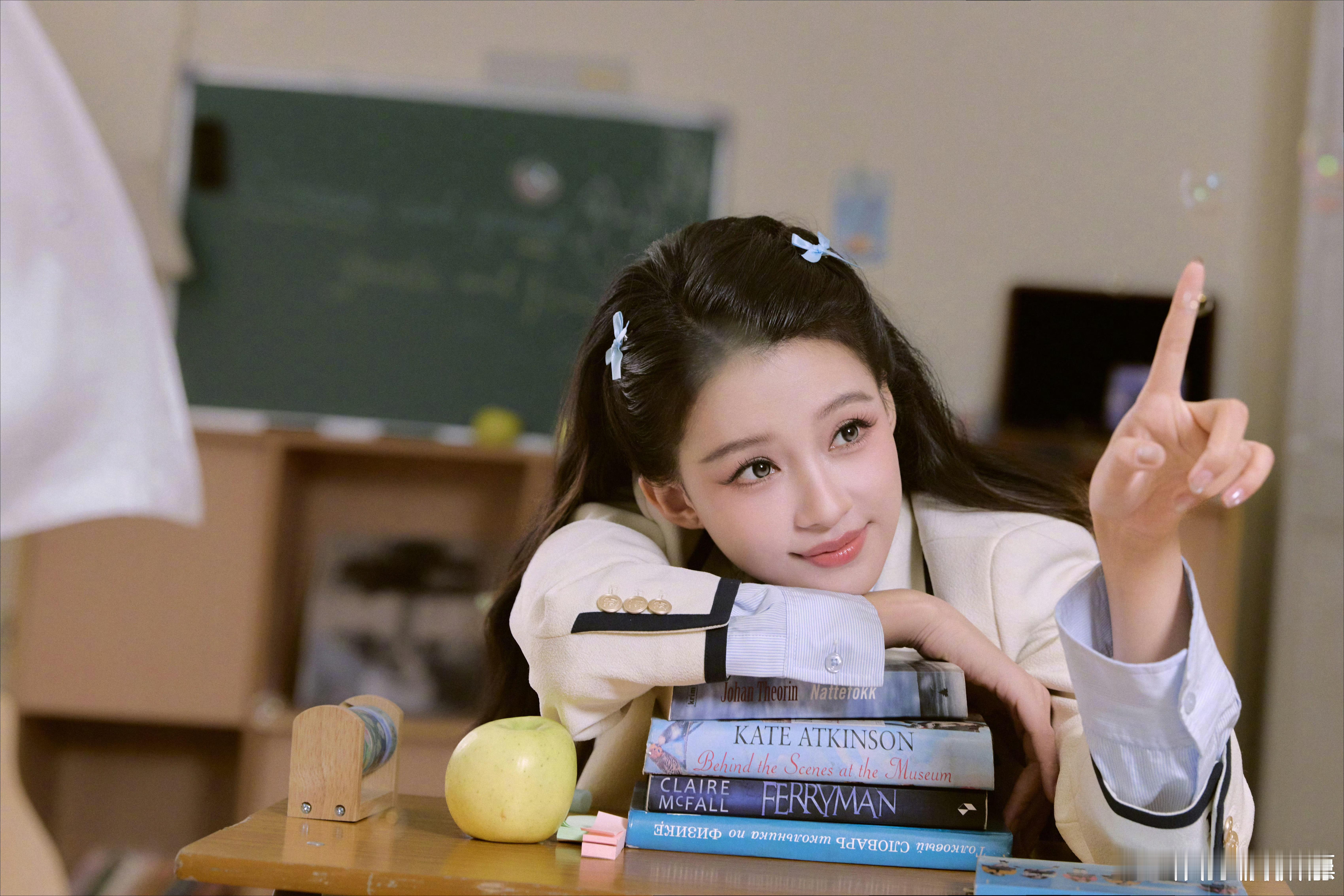 觉得压力大的可以看看孙怡孙怡眼前一黑又一黑吧😭孙怡真的太难了！不想当队长却总被