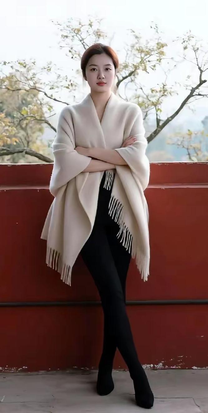 好的老婆能旺夫，这真不是吹的，我堂弟结婚前什么都干，偷鸡摸狗也是常有，读书到初中