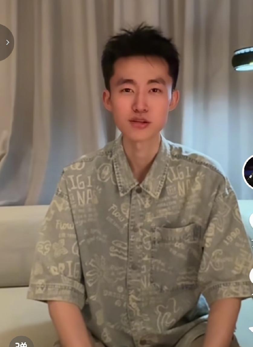 刚刚看到，夺冠后的常冰玉说：1、武汉之行，从第一轮就比较顺，中间碰到特鲁姆普和