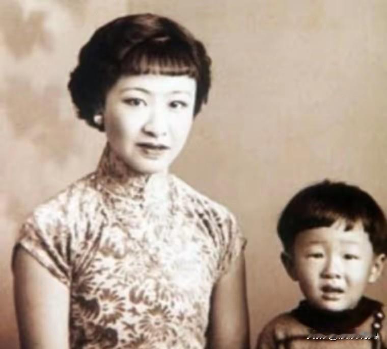 菜市场里的末代格格：毛主席亲笔安排的工作背后1955年，章士钊在北京菜市场