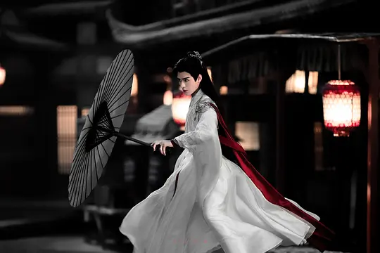 《暗河传》惊心动魄好看极了。前无古人后无来者，以前很少看句话感情，但是今天