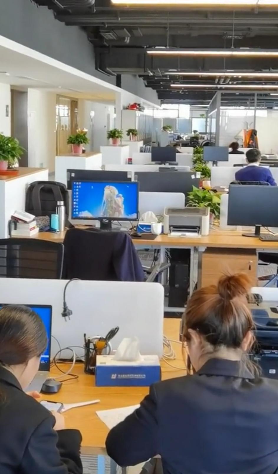 在深圳，月薪1万7，才不裁员的公司，如果是你，你愿意做吗？昨天面了一家公司，H