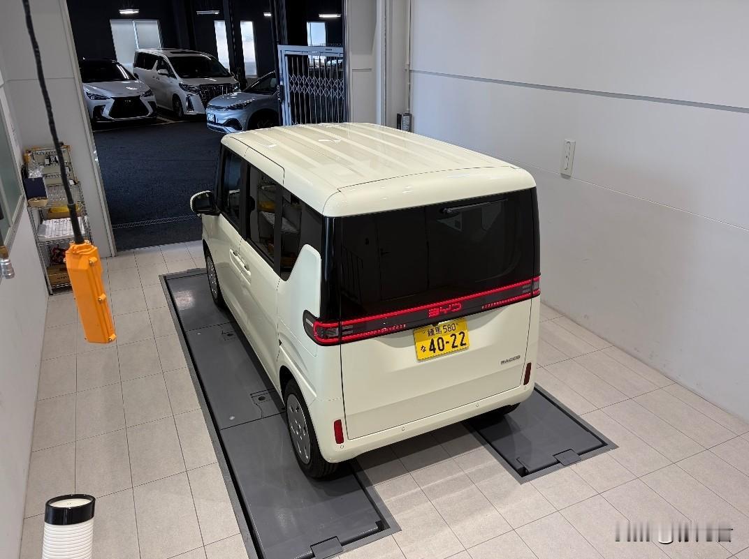 比亚迪想在日本卖6万的电车，当地人却急了：不能再低了，再低我们的车企没法活了