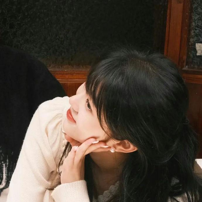 没有任何一句话，是不能开口、不该开口的。敢开口，本身就是强者思维。你所谓的