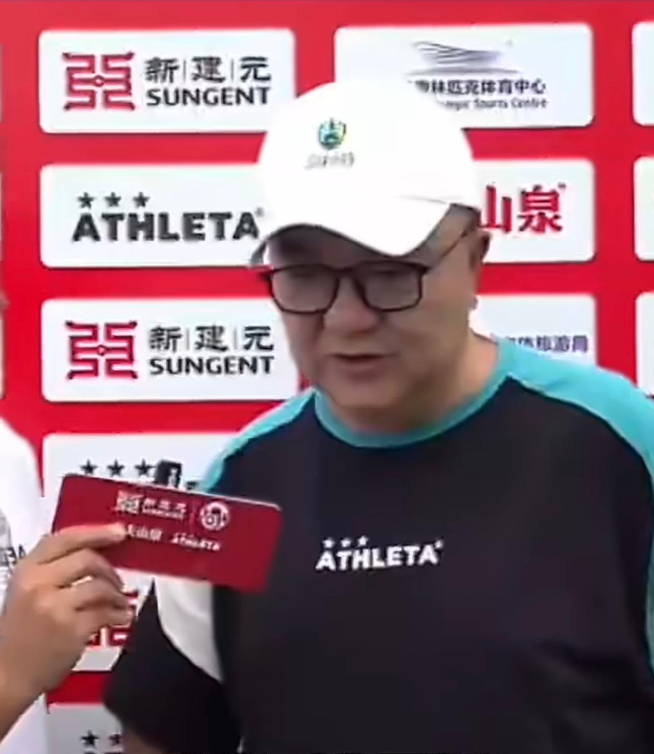 董路说过:中国足球小将一旦进入国家队，就从此不再联系，这是为什么？说出来都是泪，